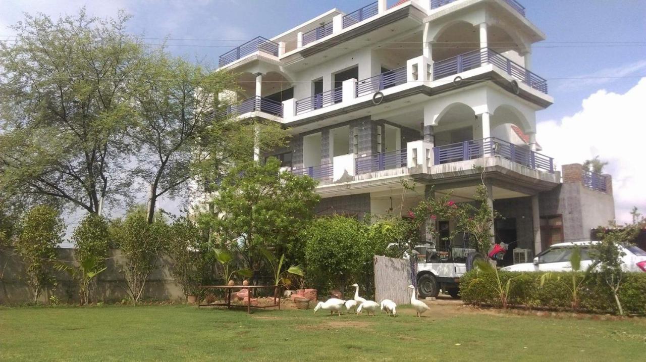 Ibishouse Farm Stay Bharatpur Zewnętrze zdjęcie